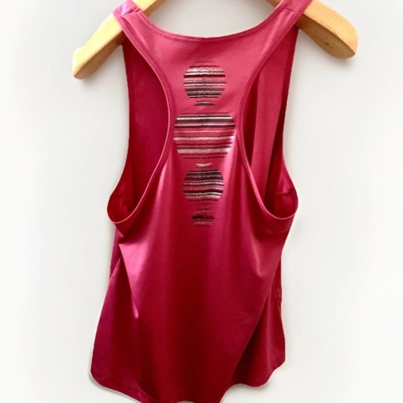 Fila Pink Racerback Tank Top Barbiecore Sporty Size L - Picture 2 of 8